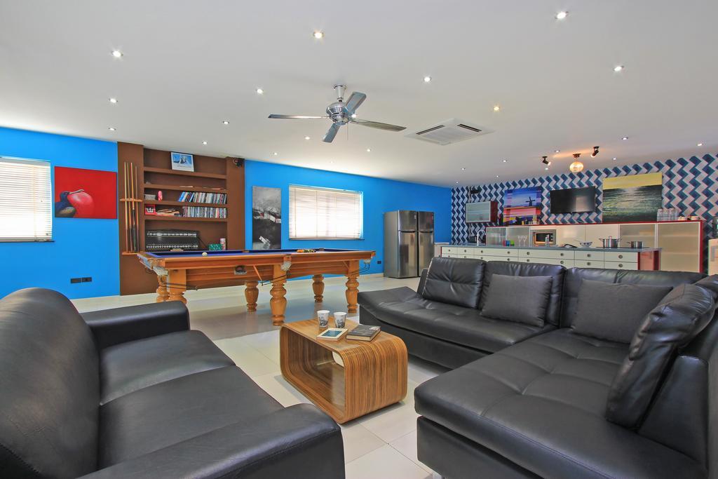 Sharrow Bay Villa Pattaya Eksteriør billede