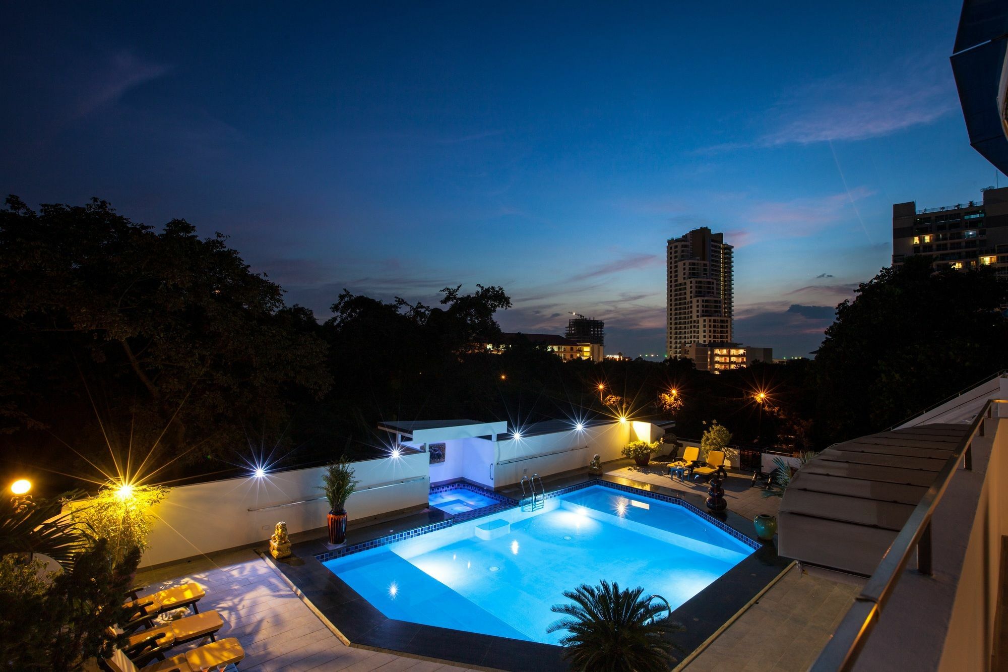 Sharrow Bay Villa Pattaya Eksteriør billede